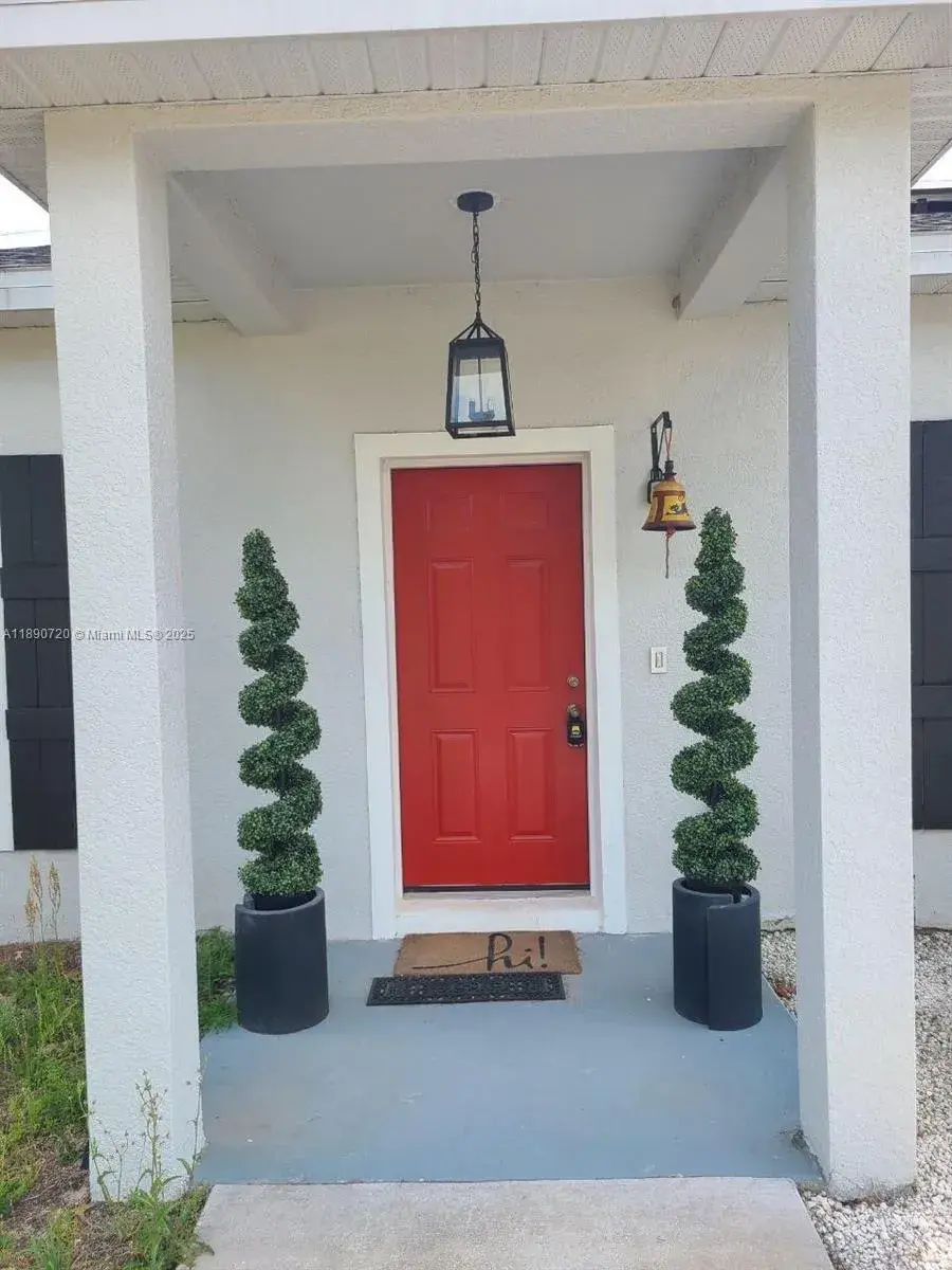 3 bedroom 2 bath Residential for sale at 16380 SW 54th CT RD, Ocala FL 34473