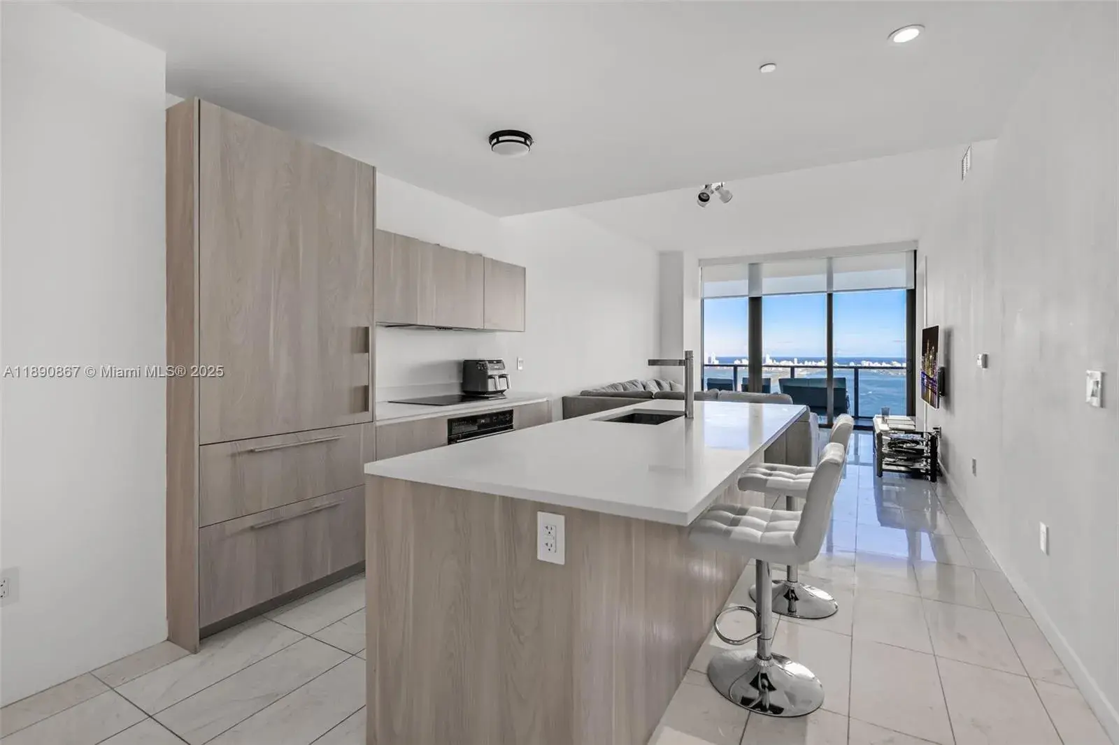 480 NE 31st St # 4302, Miami FL 33137