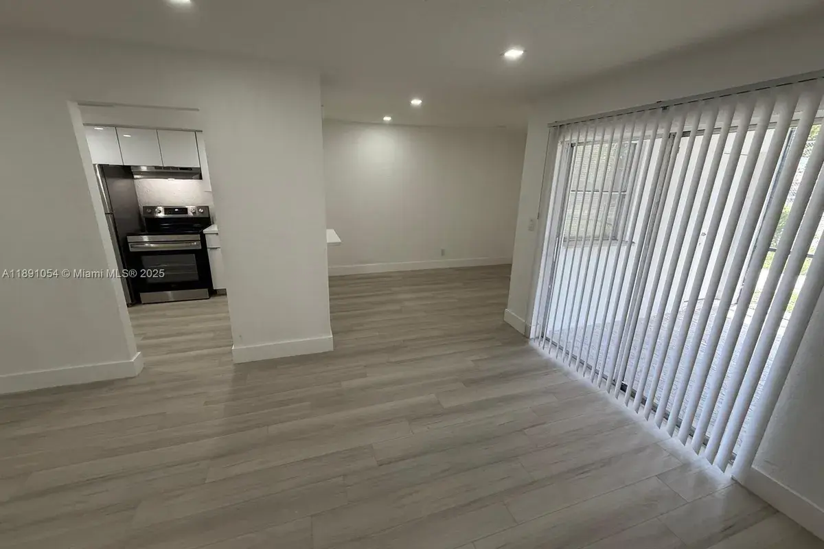 2655 NW 60th Way # 195, Sunrise FL 33313