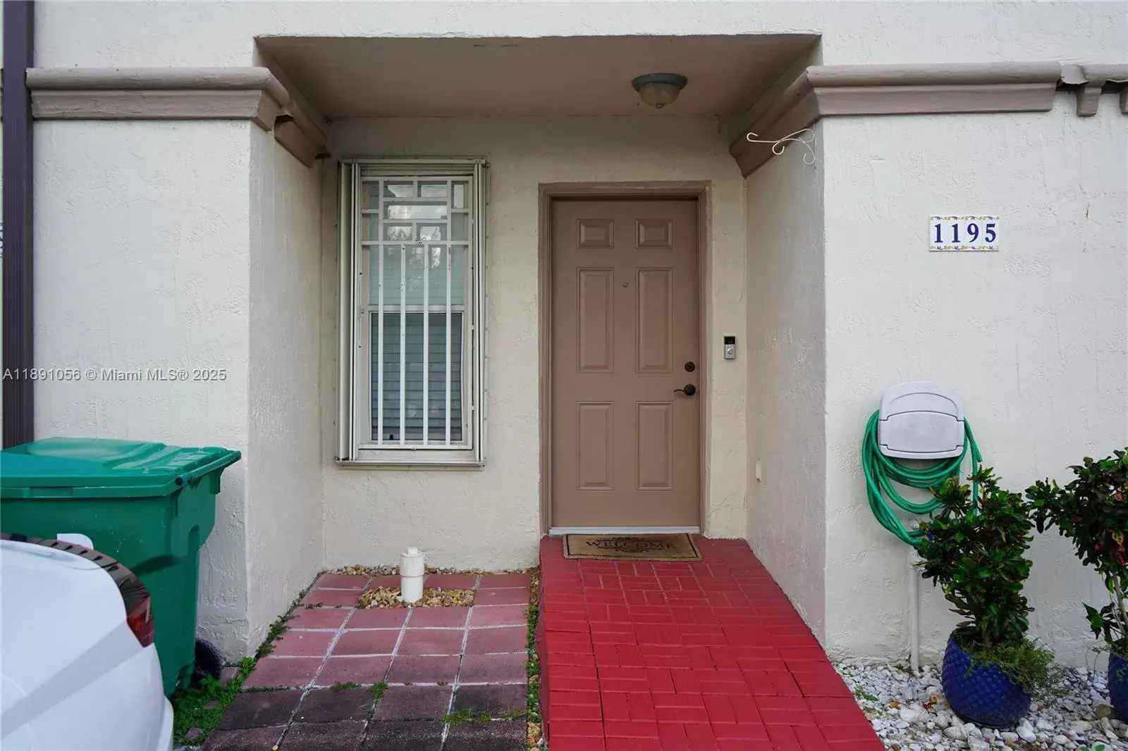 1195 NW 124th Ave # 2202, Miami FL 33182