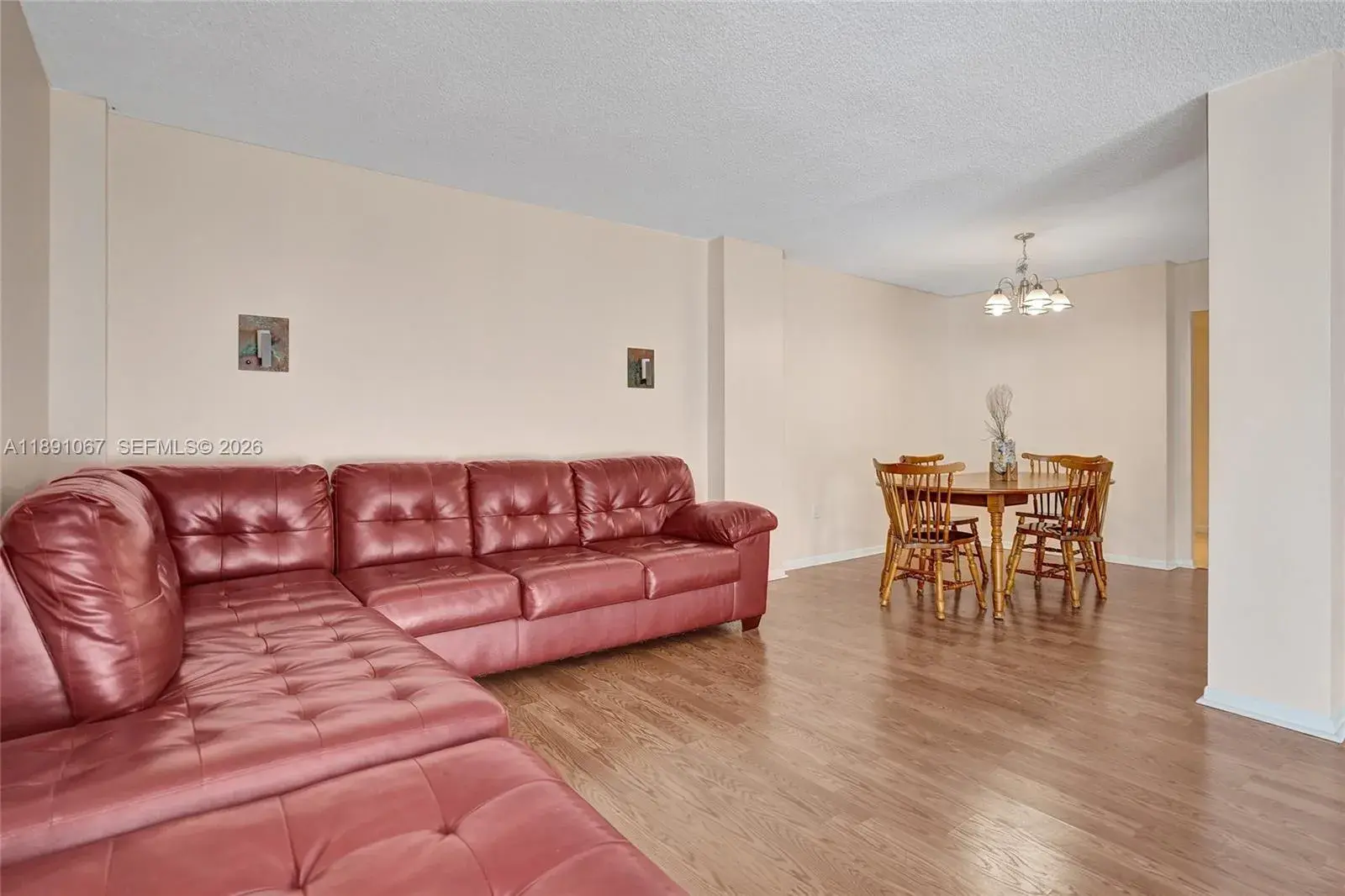 1833 S Ocean Dr # 906, Hallandale Beach FL 33009