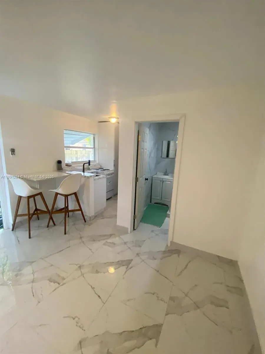 2631 Fillmore St # 2, Hollywood FL 33020