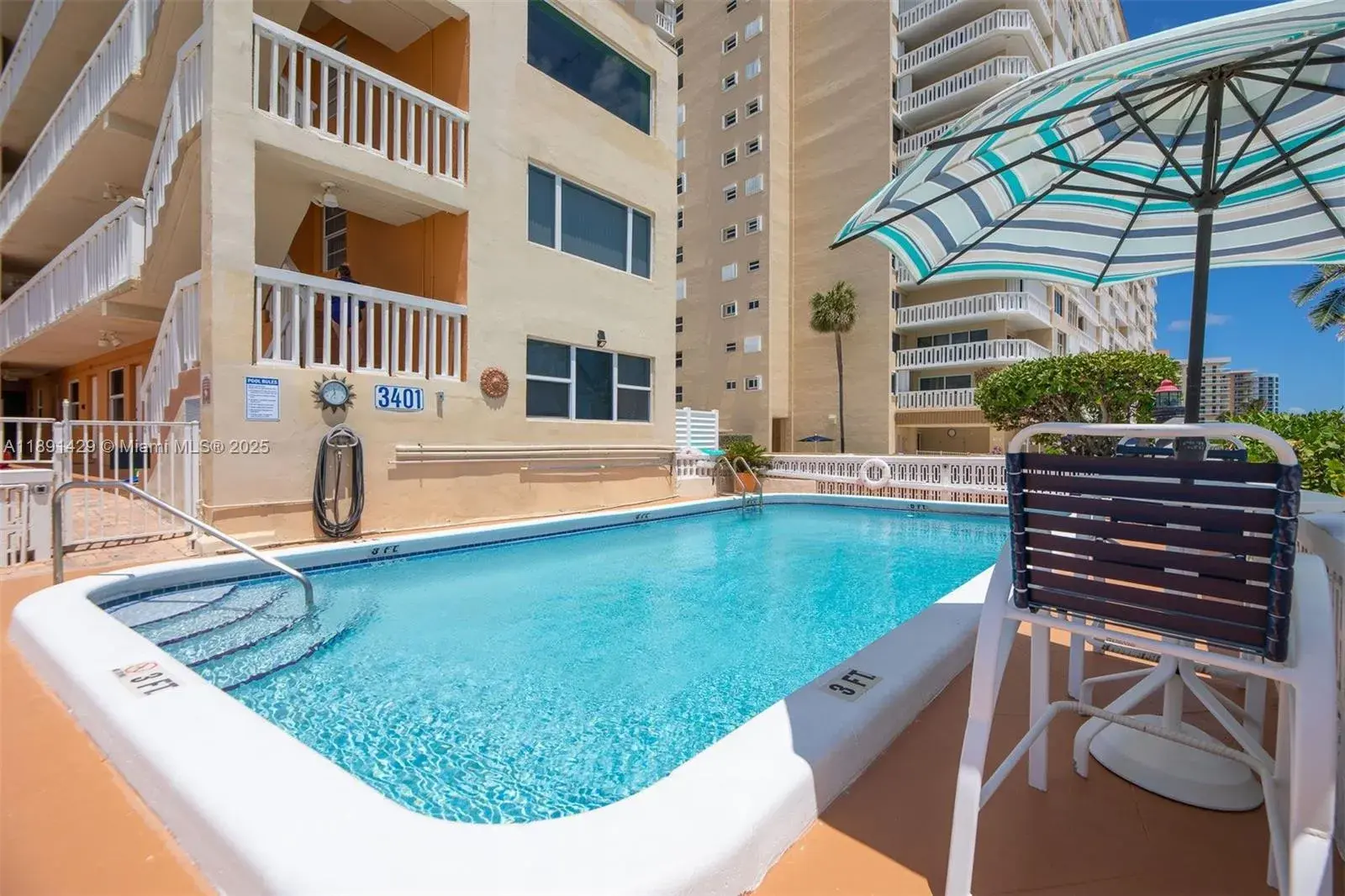 3401 NE 10th St, Pompano Beach FL 33062