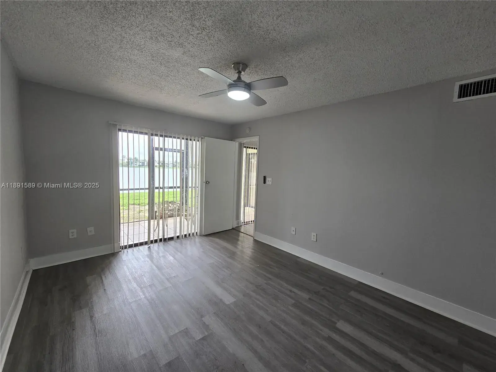 1400 Jefferson Dr # 1400F, Homestead FL 33034