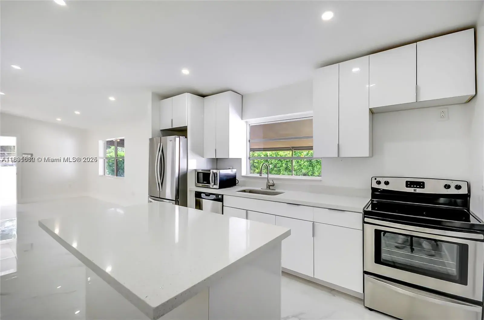 14465 SW 290th Ter, Homestead FL 33033