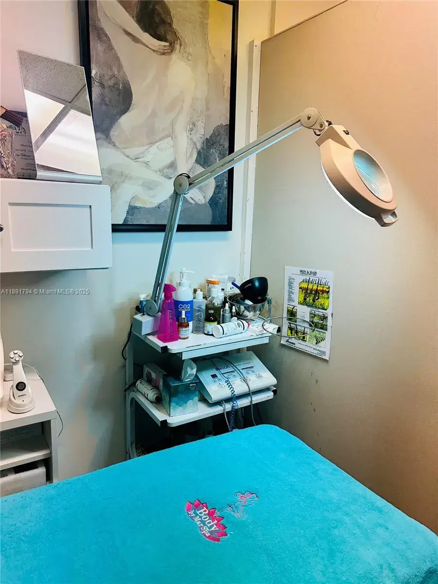 Sample Road, Coral Springs FL 33065