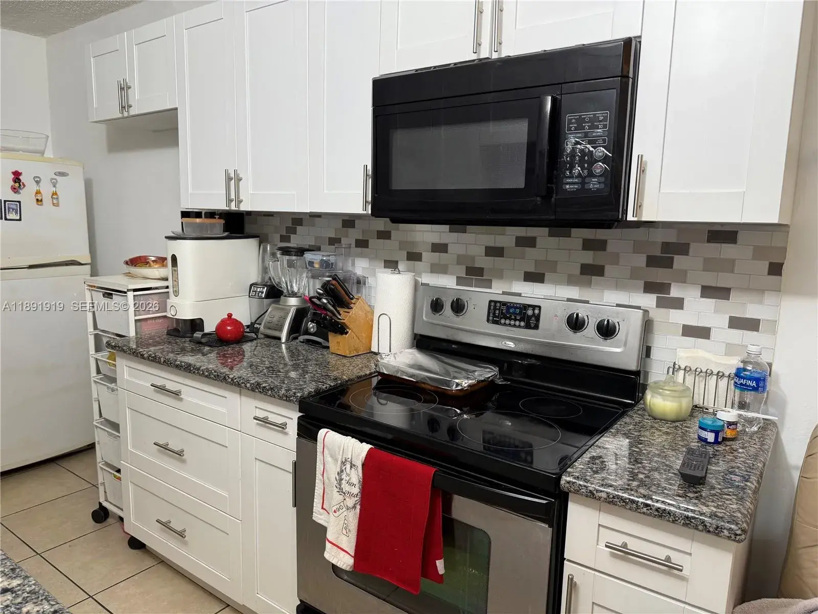 2 bedroom 2 bath Residential for sale at 1100 NE 1st Ct # 120, Hallandale Beach FL 33009