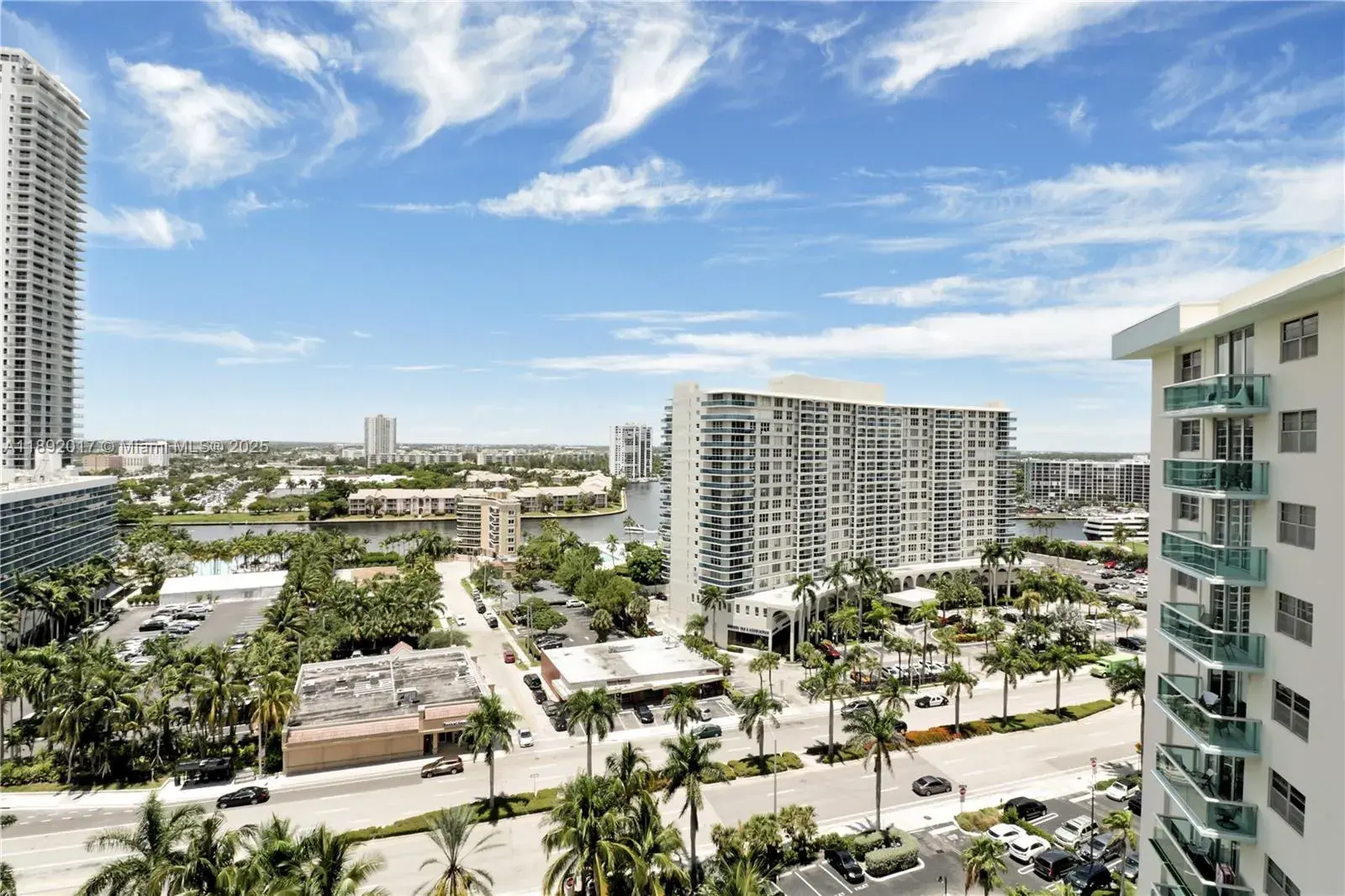 1 bedroom 1 bath Residential for sale at 3901 S Ocean Dr # 15R, Hollywood FL 33019