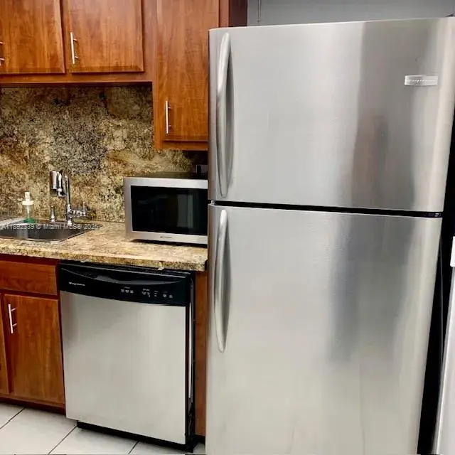2030 S Ocean Dr # 603, Hallandale Beach FL 33009