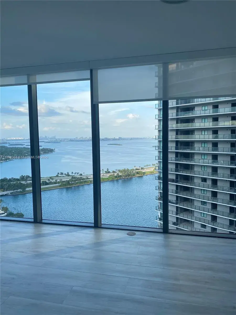1 bedroom 1 bath Residential for sale at 650 NE 32nd St # 3108, Miami FL 33137
