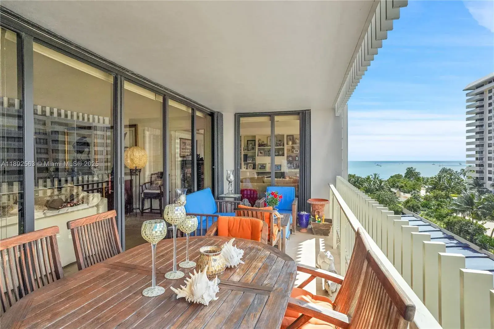 2 bedroom 2 bath Residential for sale at 3 Grove Isle Dr # C708, Miami FL 33133
