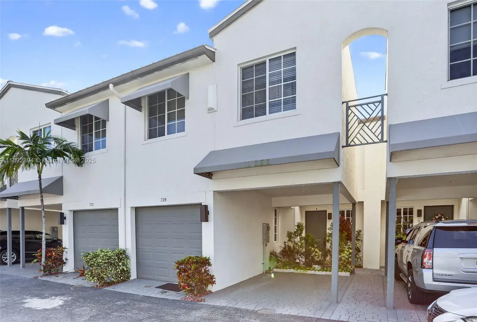 3 bedroom 2 bath Residential for sale at 728 SE 2nd St, Pompano Beach FL 33060