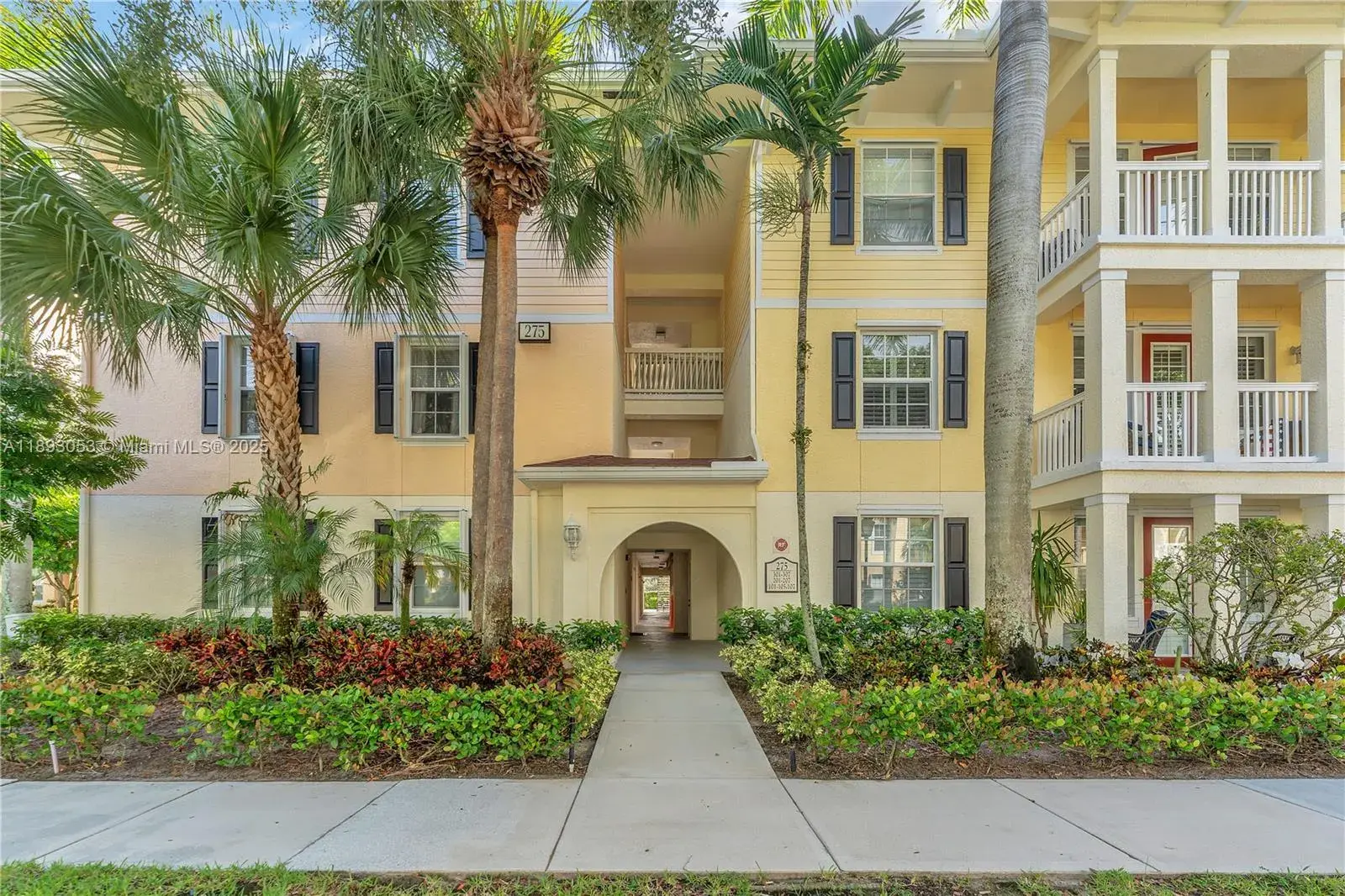 275 Murcia Dr # 104, Jupiter FL 33458