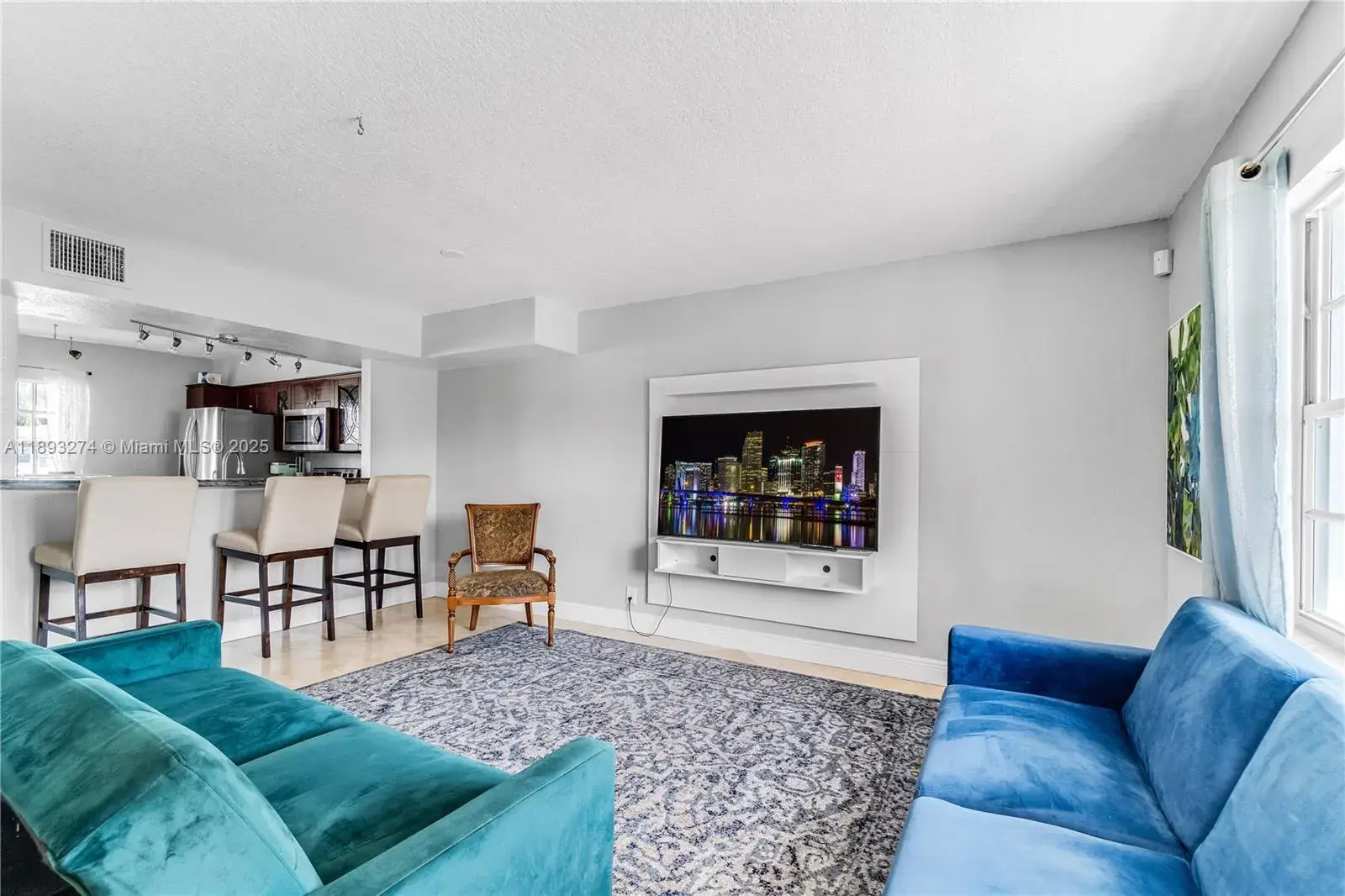 349 Virginia St, Hollywood FL 33019