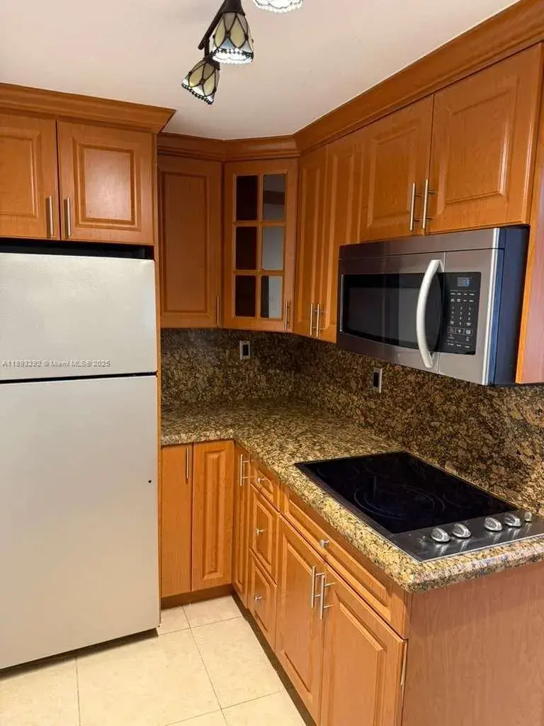 2 bedroom 1 bath Residential Lease for rent at 7000 NW 186th St # 129, Hialeah FL 33015