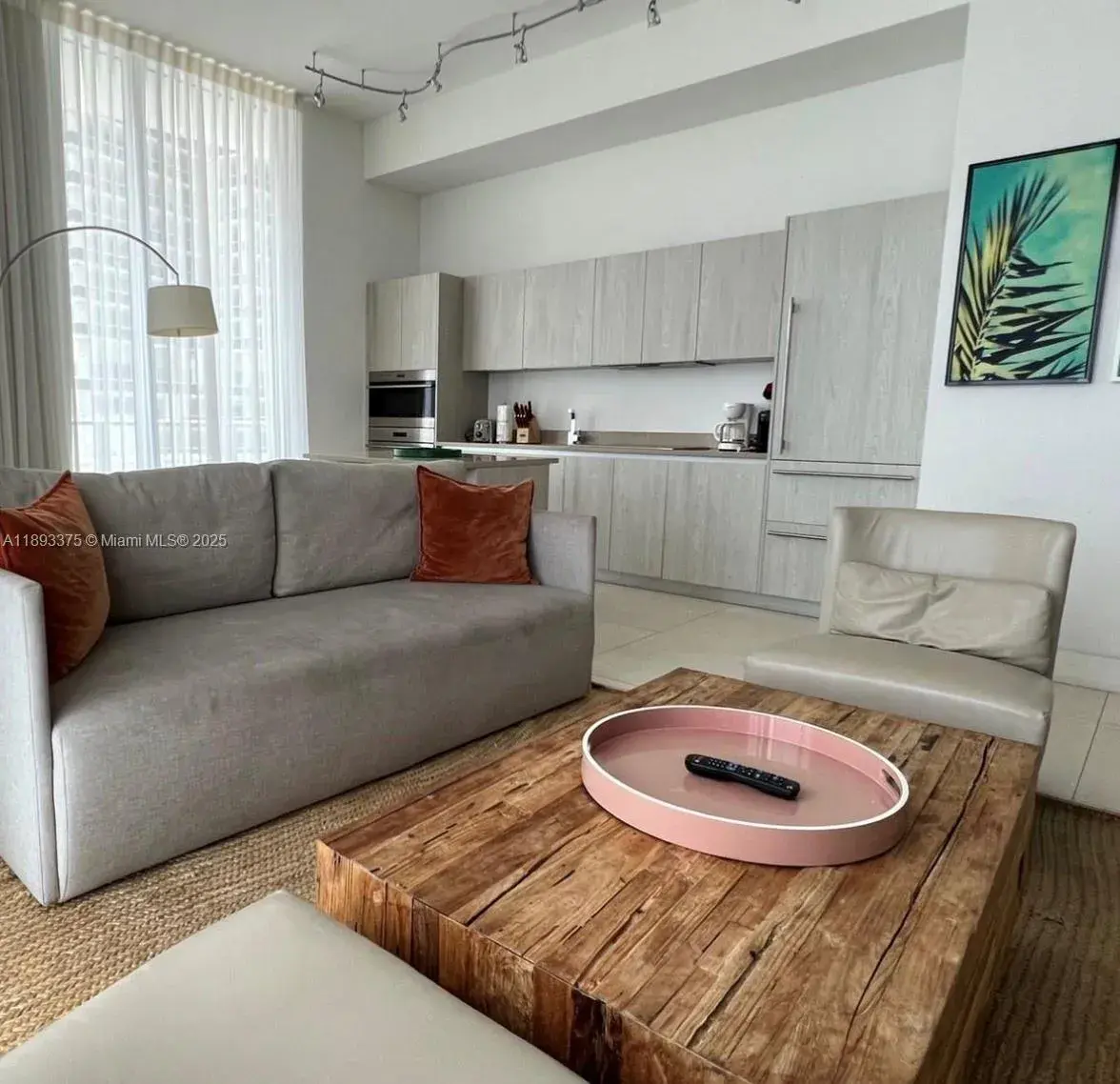 4111 S Ocean Dr # 405, Hollywood FL 33019