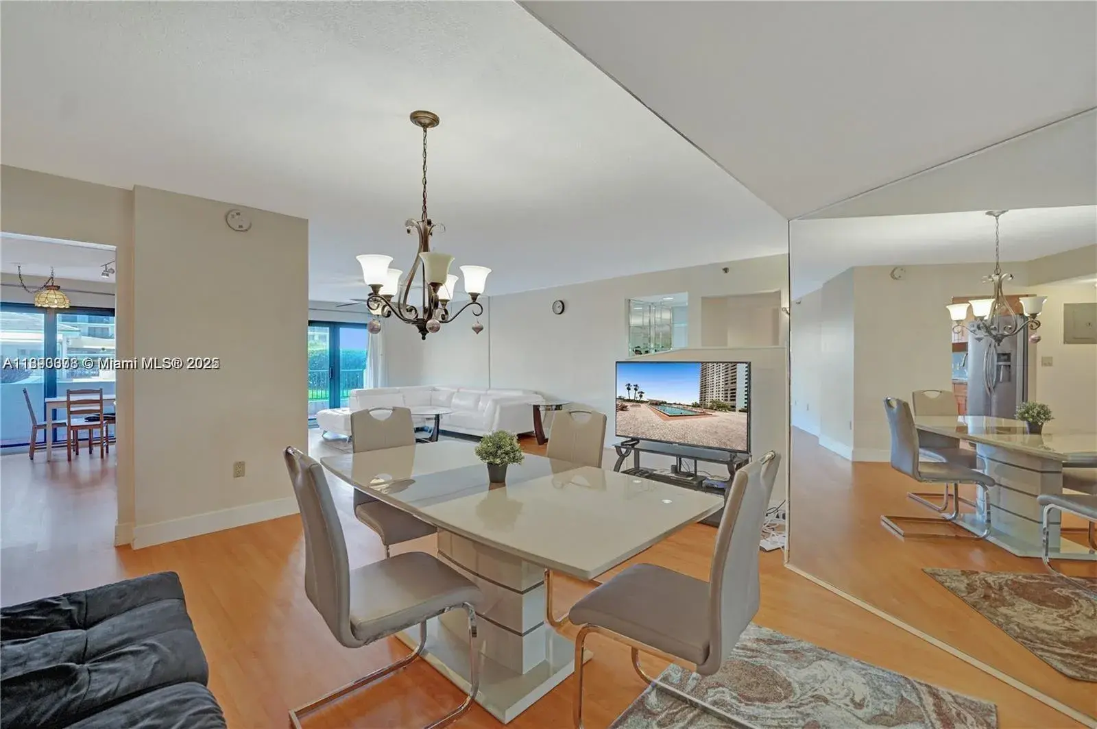 2 bedroom 2 bath Residential for sale at 1201 S Ocean Dr # 405S, Hollywood FL 33019