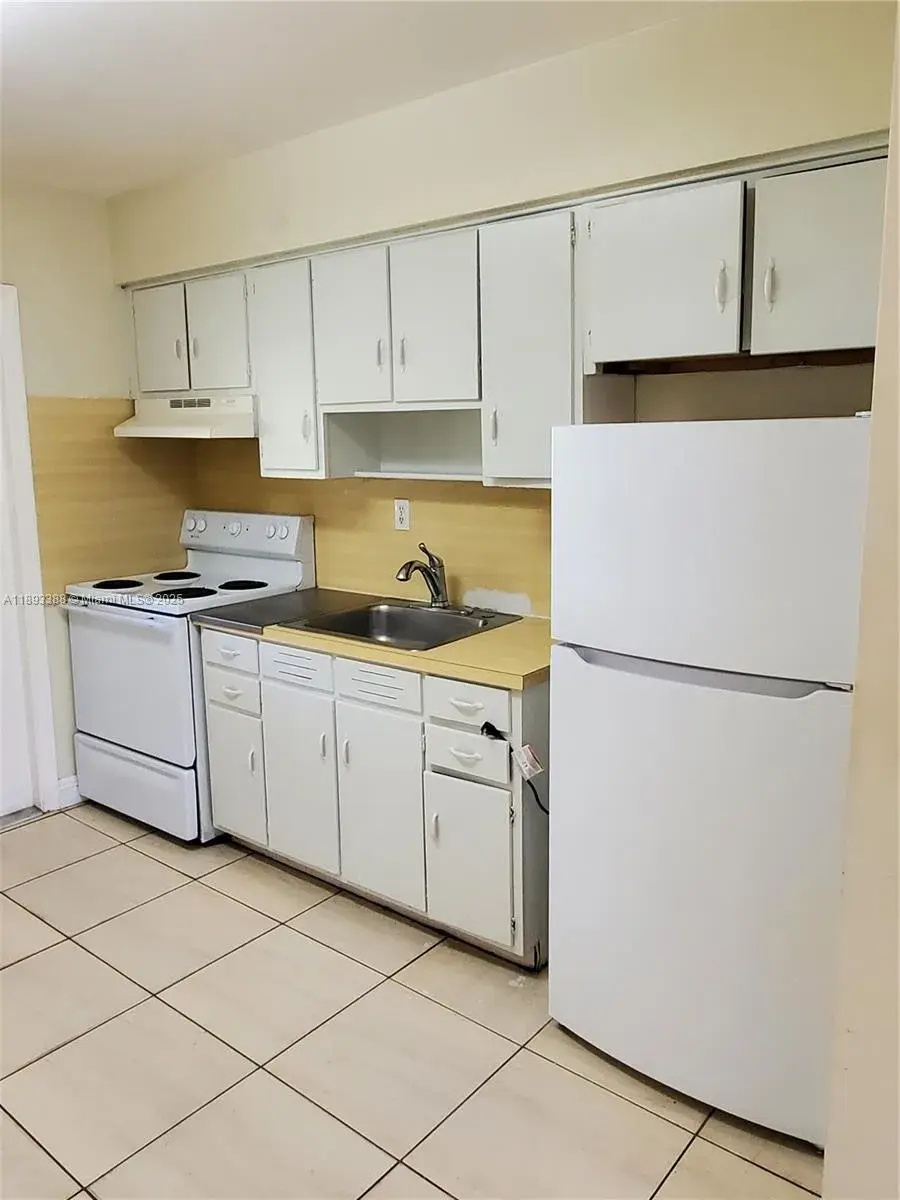 1925 Scott St # 2, Hollywood FL 33020