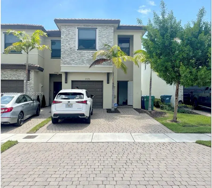 25175 SW 108th Ave, Homestead FL 33032