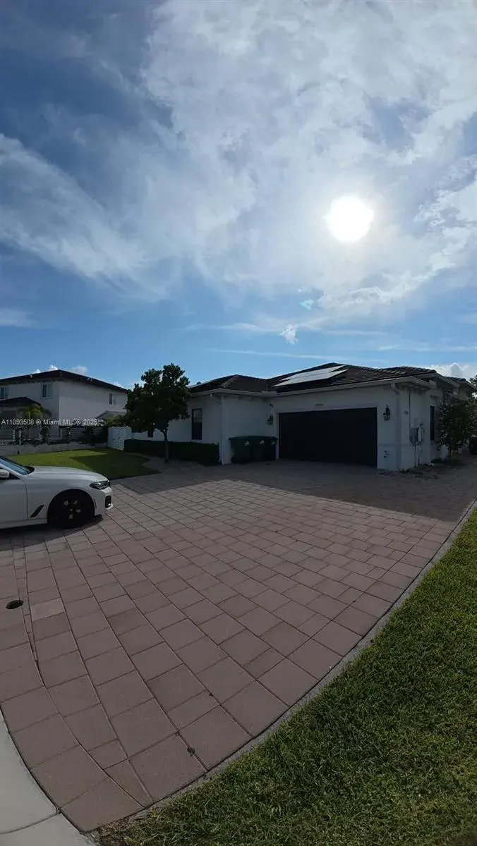 18964 SW 135th Ave, Miami FL 33177