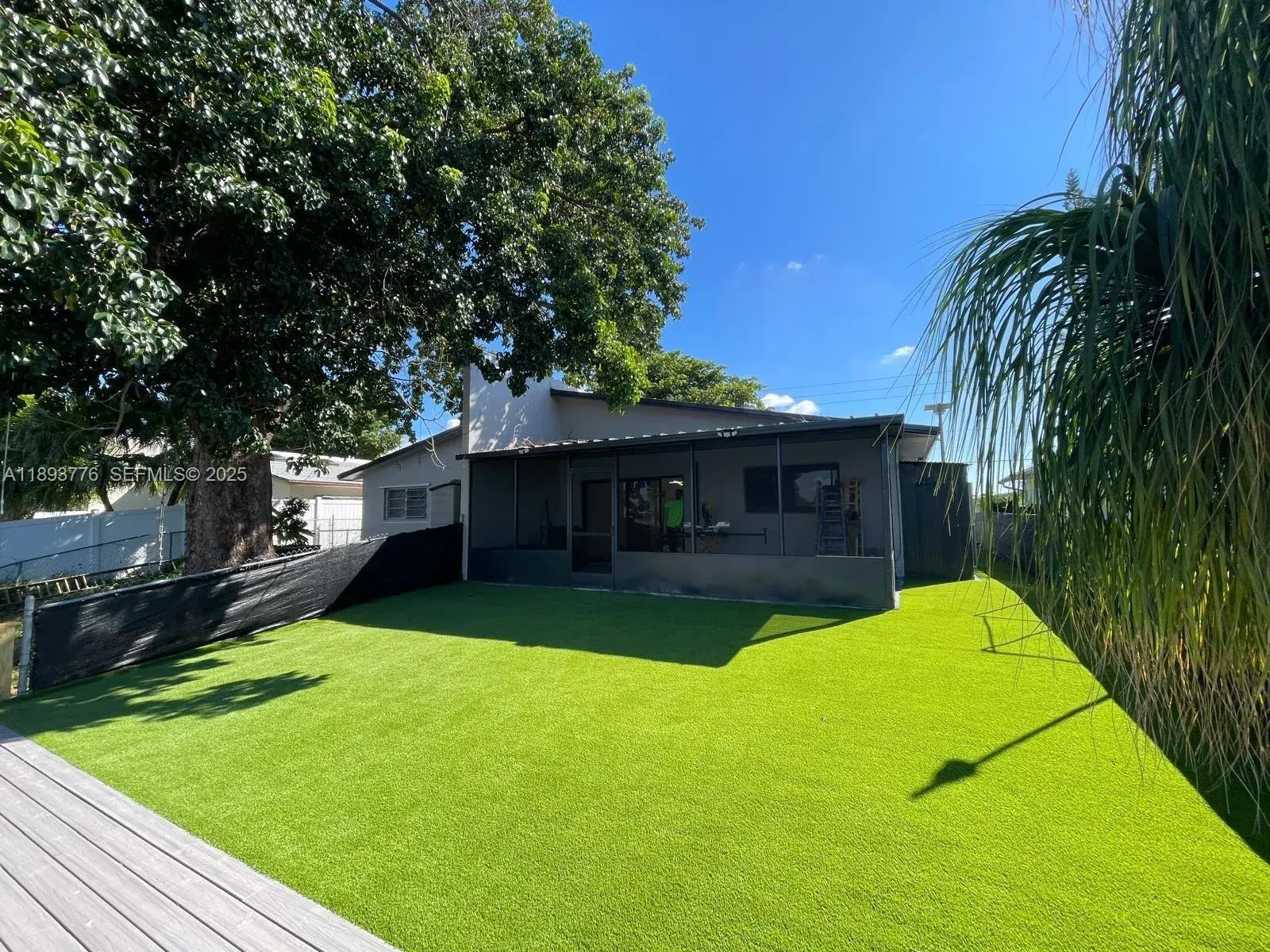 5521 SW 24th Ave, Dania Beach FL 33312