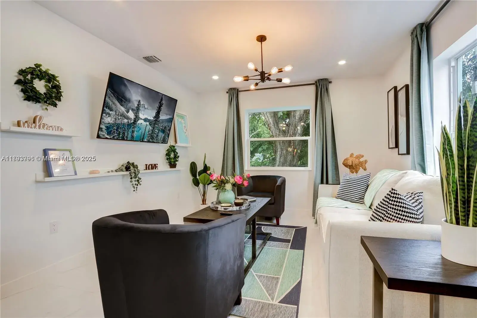 2302 Taylor St # 6, Hollywood FL 33020