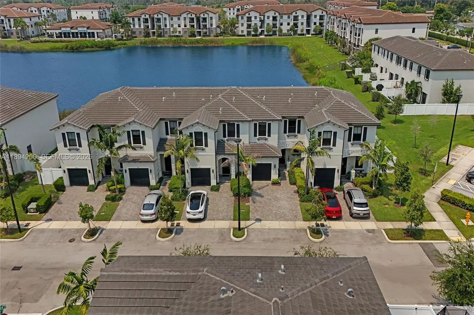 3 bedroom 2 bath Residential for sale at 411 NW 204th St, Miami Gardens FL 33169