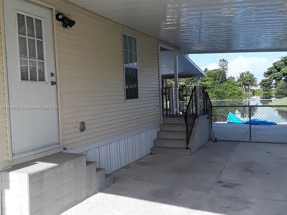 5 bedroom 3 bath Residential for sale at 1458 SW 127 ct, Miami FL 33184
