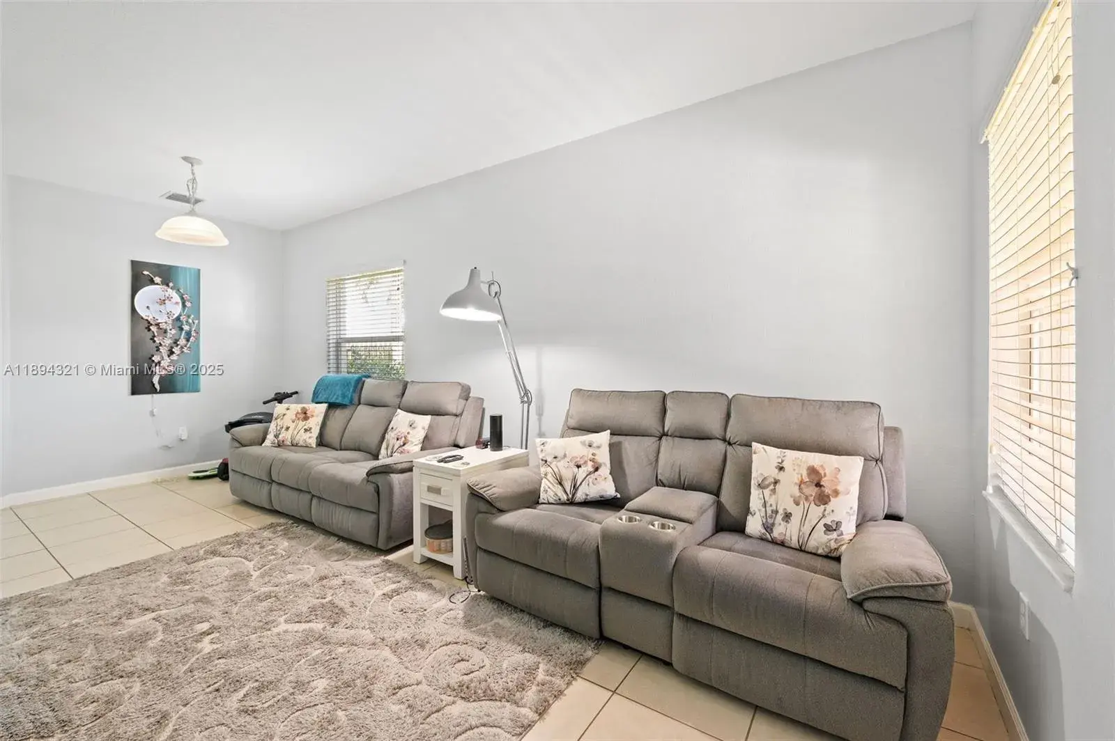 22424 SW 89th Path, Cutler Bay FL 33190