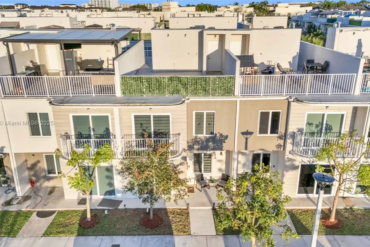 25887 SW 145th Ave, Homestead FL 33032