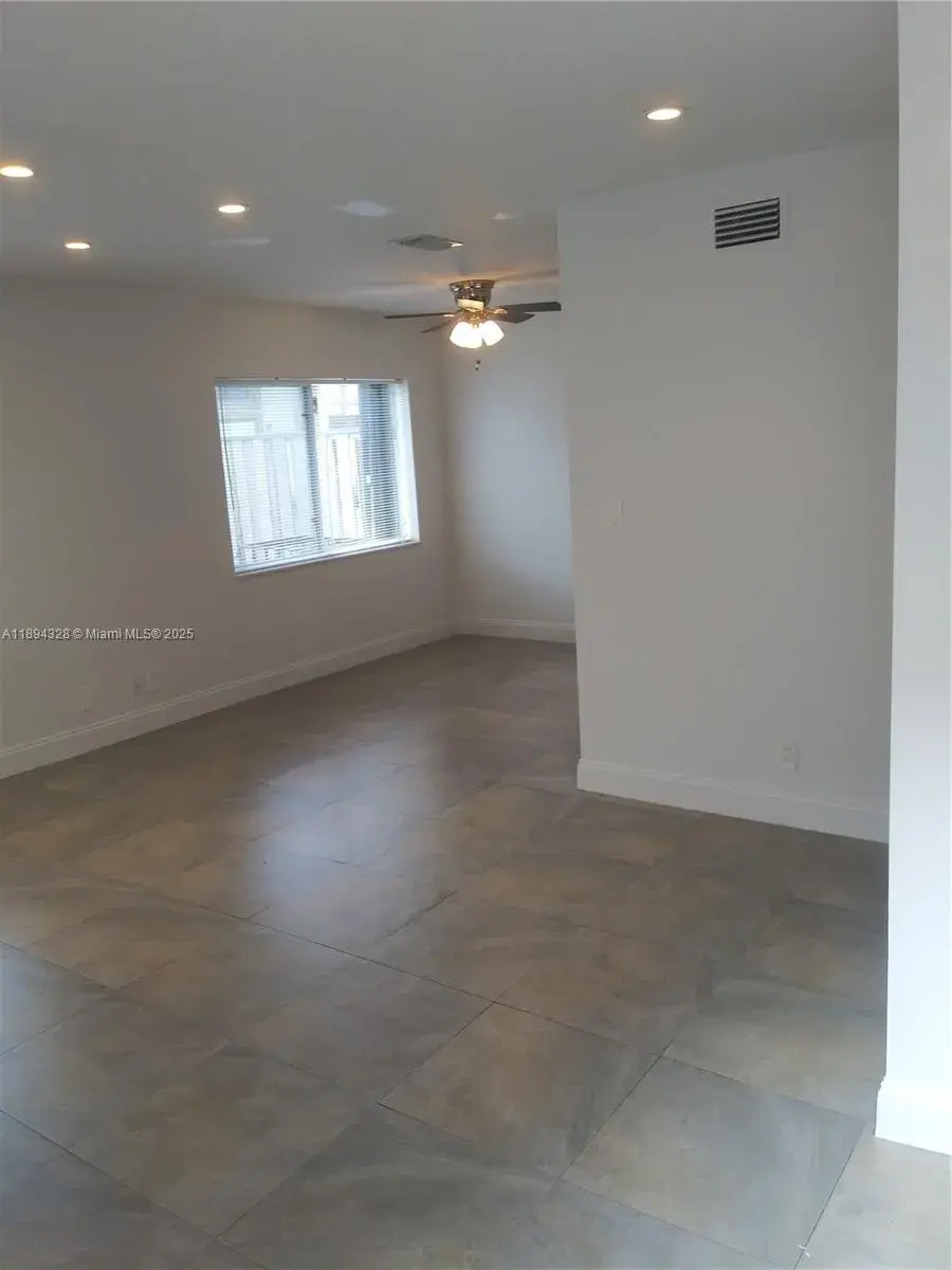 2144 NW 57th Ave # B, Lauderhill FL 33313