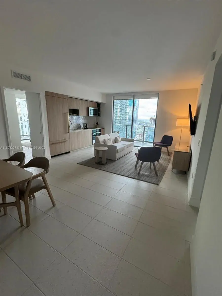 601 NE 1 Ave # 3802, Miami FL 33132