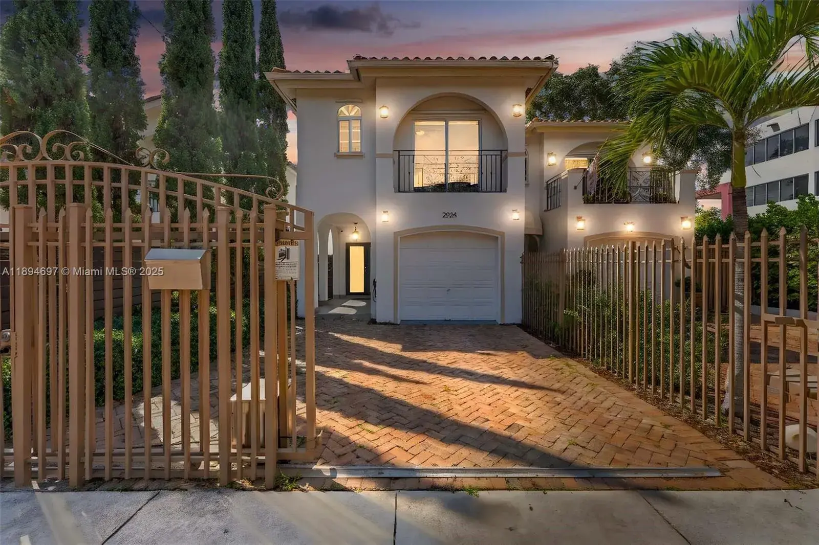 3 bedroom 2 bath Residential for sale at 2924 Bridgeport Ave, Miami FL 33133