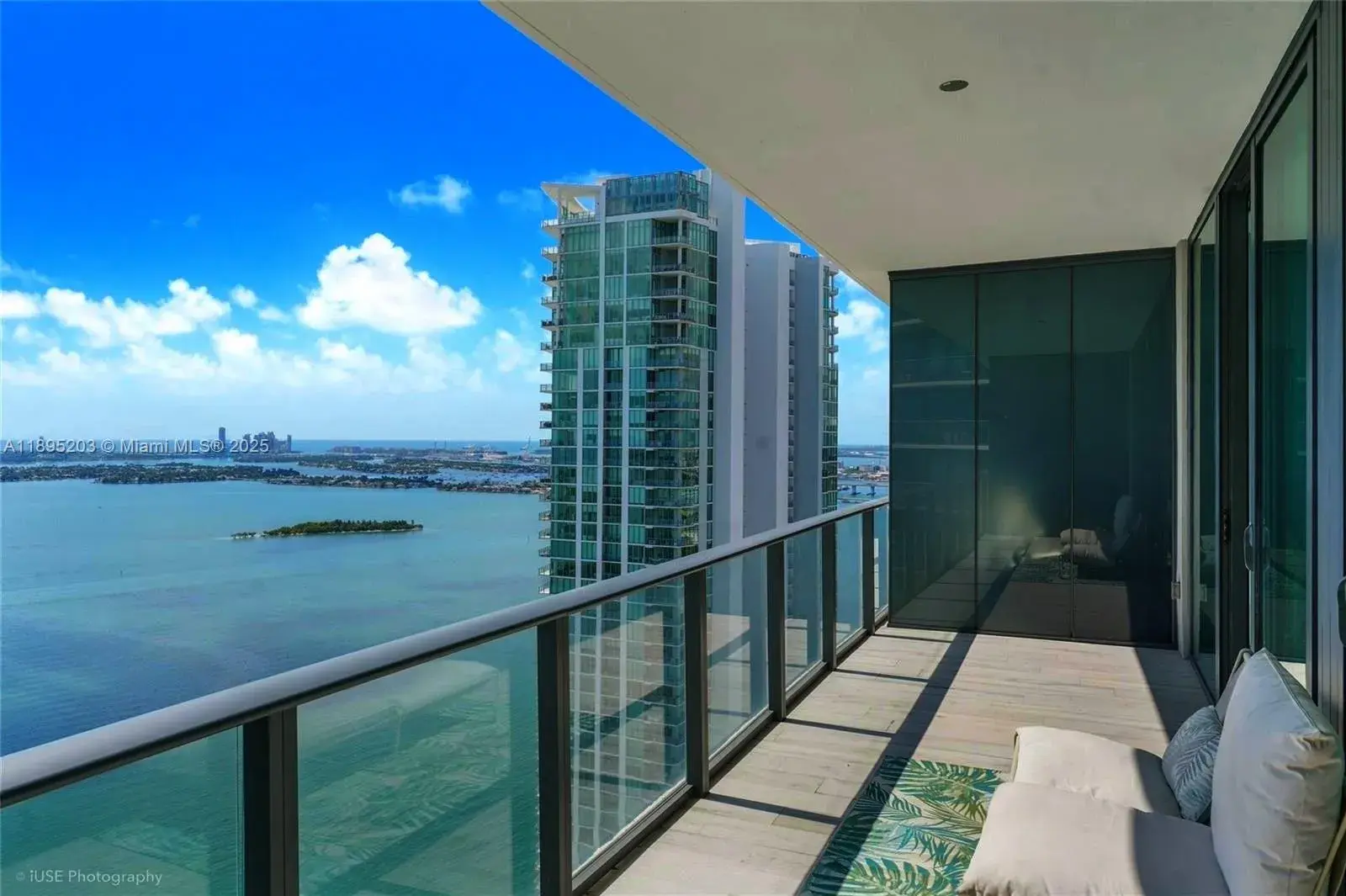 2 bedroom 2 bath Residential for sale at 480 NE 31st St # 4106, Miami FL 33137