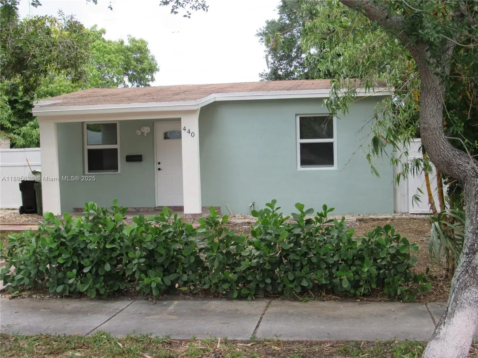 3 bedroom 2 bath Residential Lease for rent at 440 NW 15TH Avenue, Fort Lauderdale FL 33311