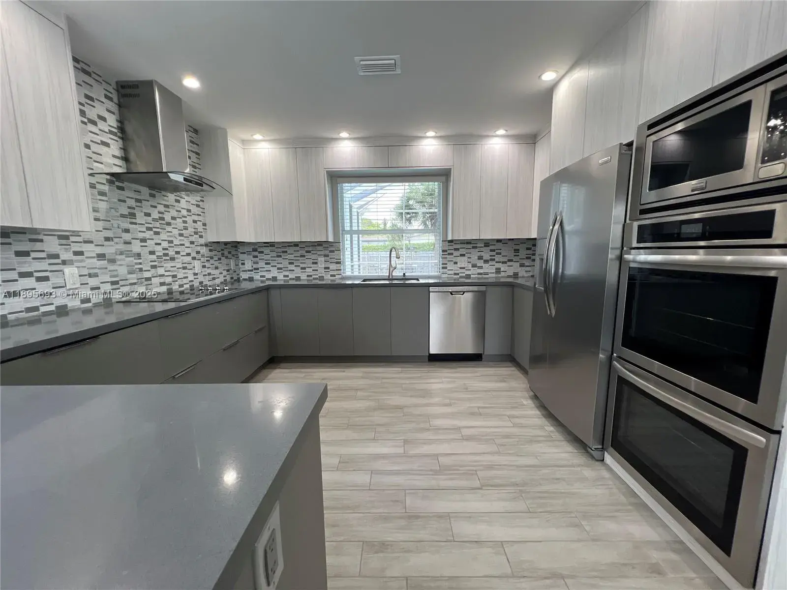 1405 N 46th Ave # 1405, Hollywood FL 33021