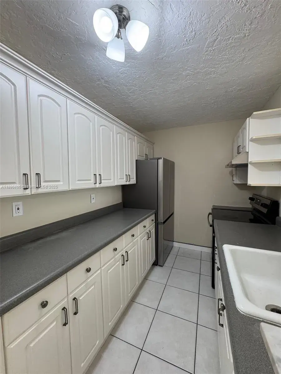 10500 SW 108th Ave # B315, Miami FL 33176