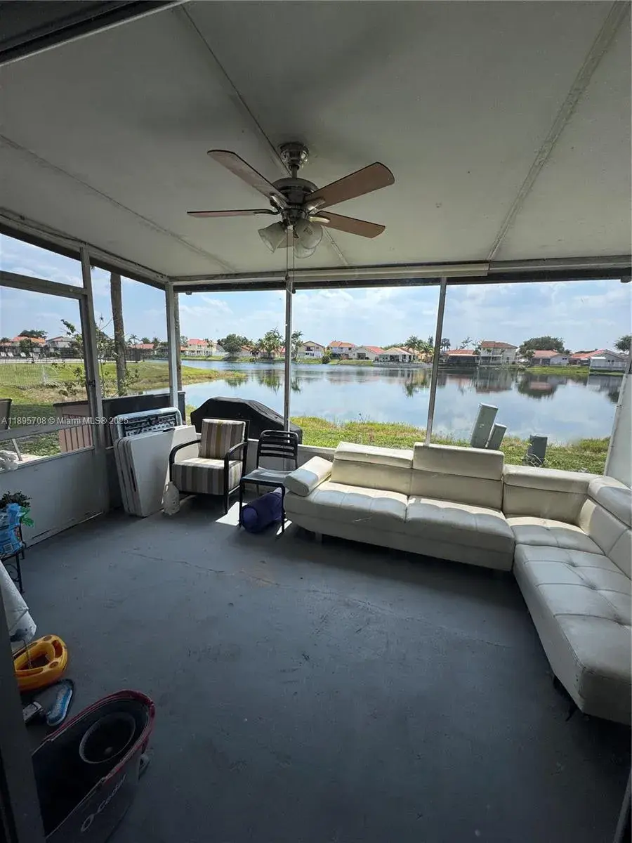 8270 NW 191st Ln # 13L, Hialeah FL 33015