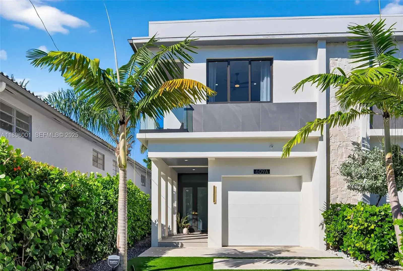 4 bedroom 3 bath Residential for sale at 609 NE 8th Ave # A, Fort Lauderdale FL 33304