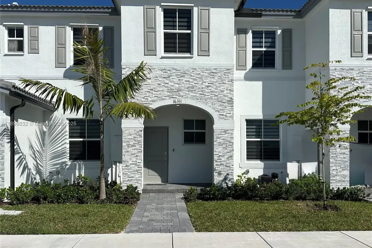 16311 SW 292nd St, Homestead FL 33033