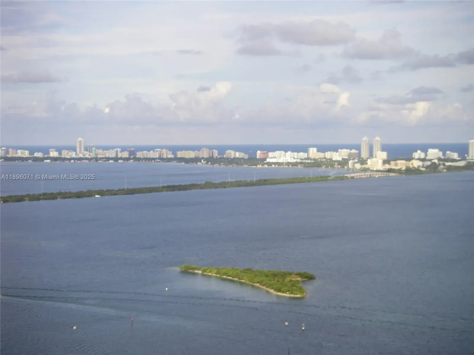 1 bath for sale at 1750 N Bayshore Dr # 5307, Miami FL 33132