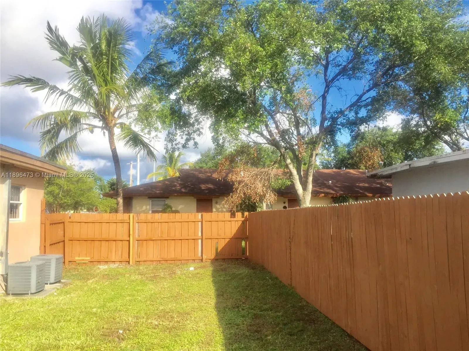 825 NW 9TH ST # 825, Hallandale Beach FL 33009
