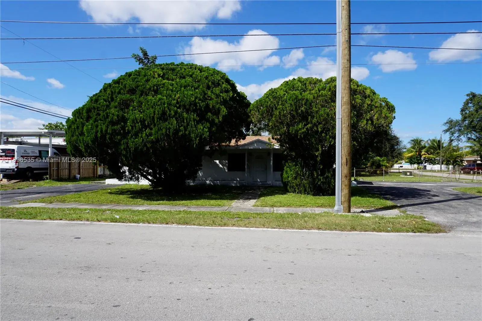 3 bedroom 2 bath Residential for sale at 6200 Fletcher St, Hollywood FL 33023