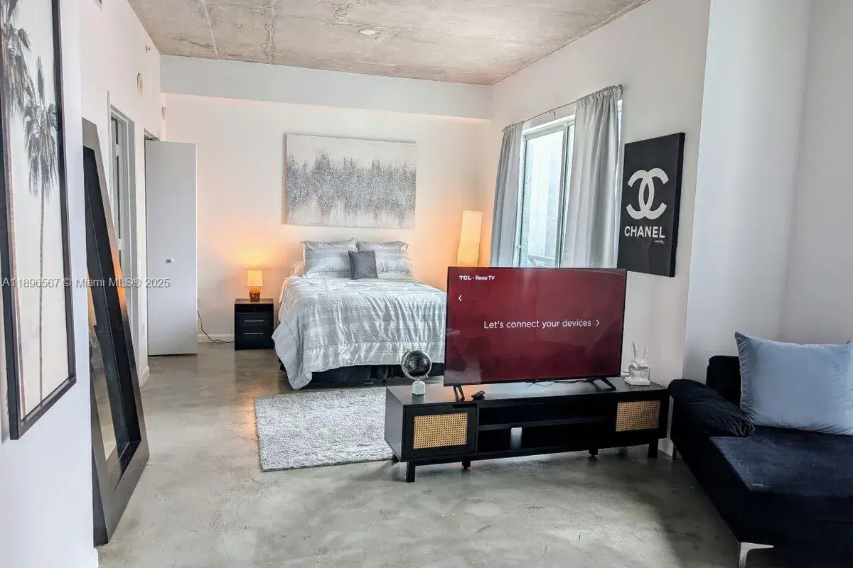 234 NE 3rd St # 1204, Miami FL 33132
