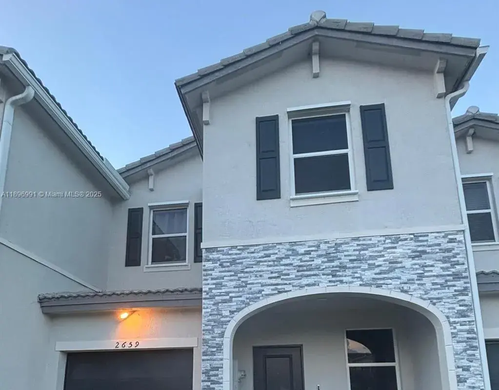 2659 SE 11th St, Homestead FL 33035
