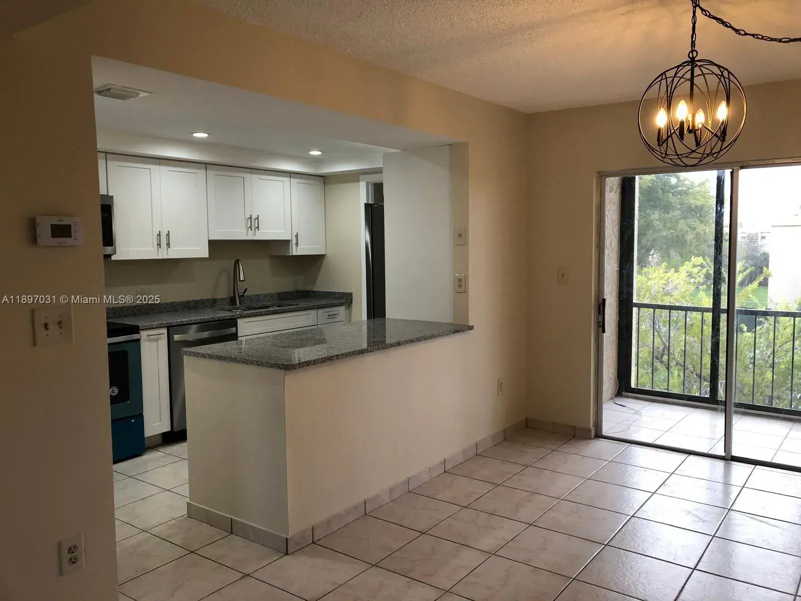 2 bedroom 2 bath Residential for sale at 8401 SW 107th Ave # 313E, Miami FL 33173