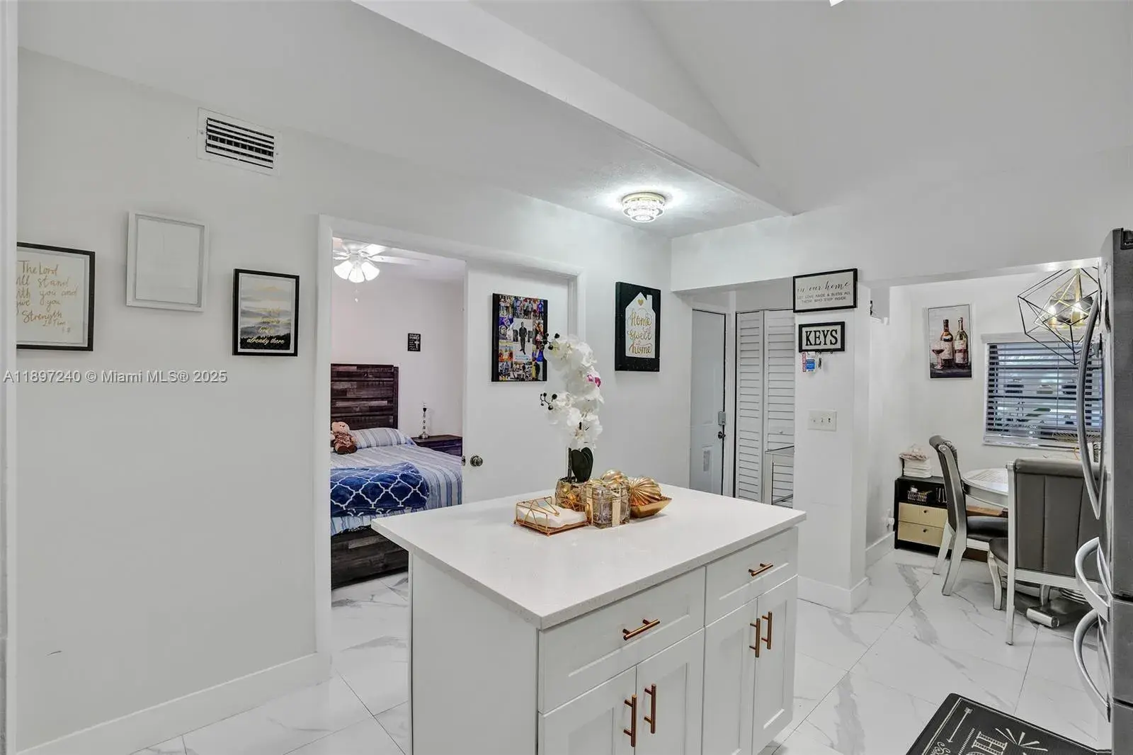 7780 NW 79th Ave # F6, Tamarac FL 33321