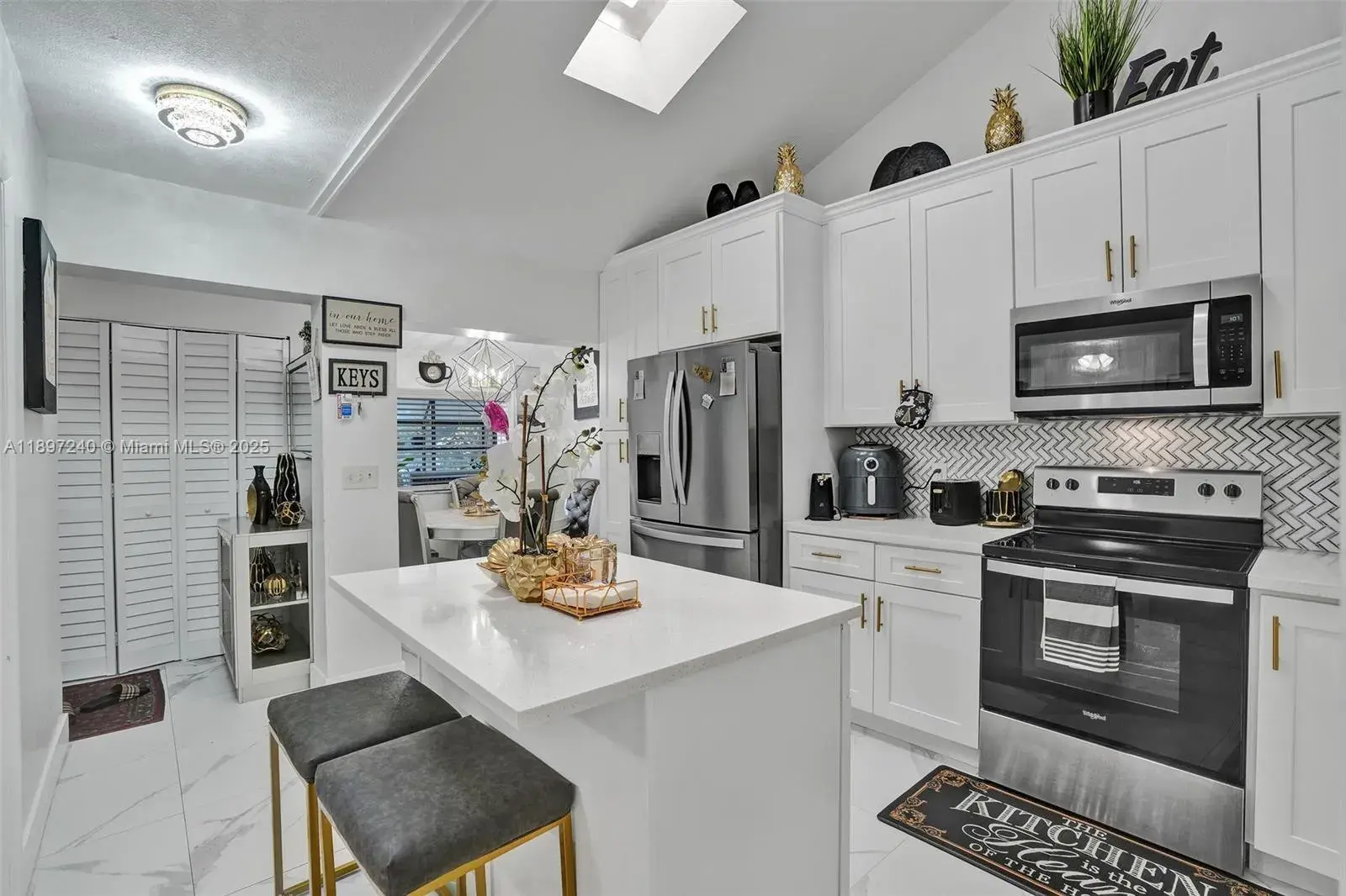 7780 NW 79th Ave # F6, Tamarac FL 33321