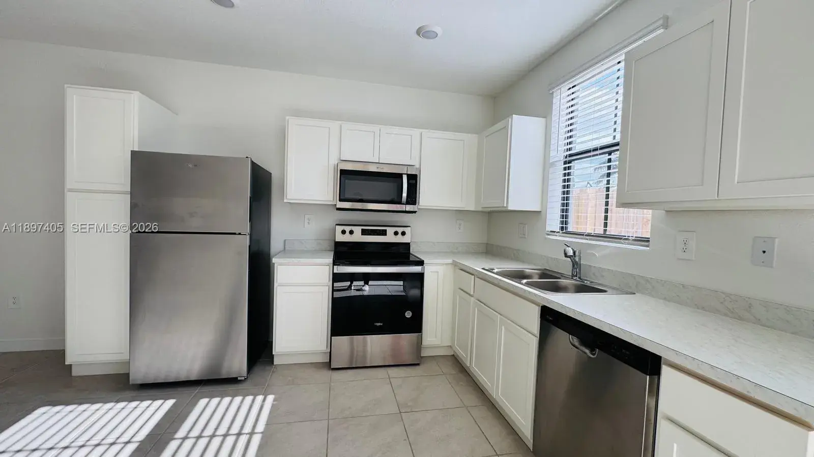 1220 NE 5th Ct, Florida City FL 33034