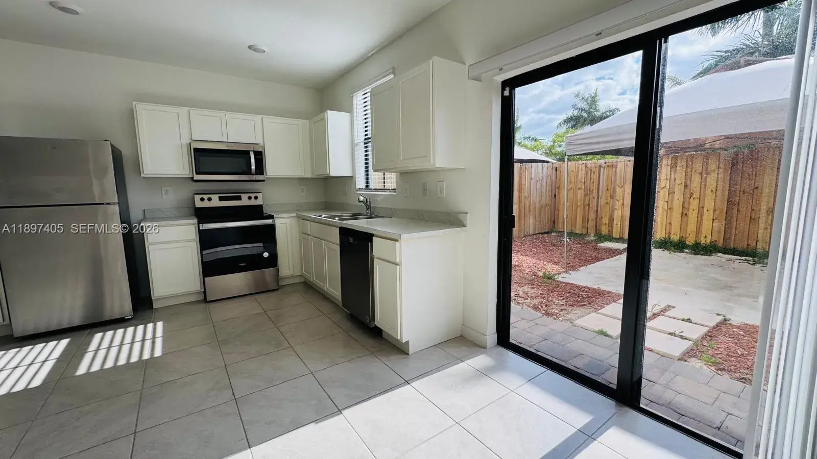 1220 NE 5th Ct, Florida City FL 33034